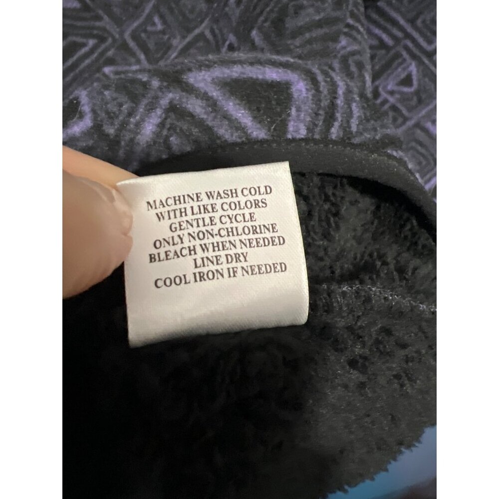 Oversized Geometric Pattern Quarter-Zip Fleece Pu… - image 6